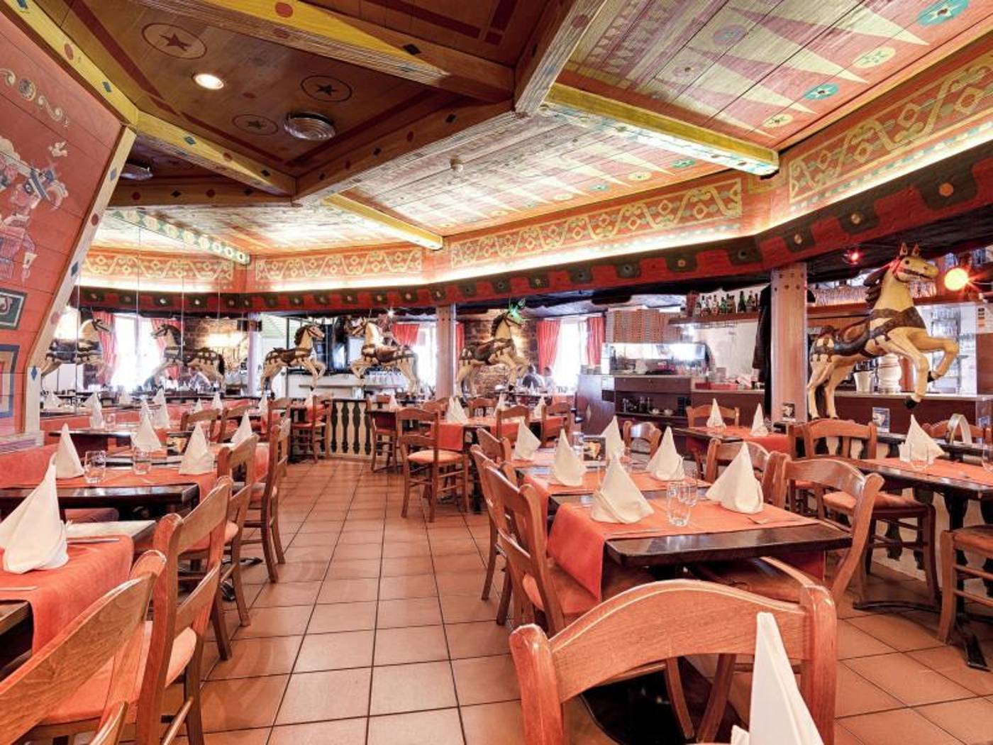 Restaurant Resslirytti Basel-Switzerland-BASEL -General view-5