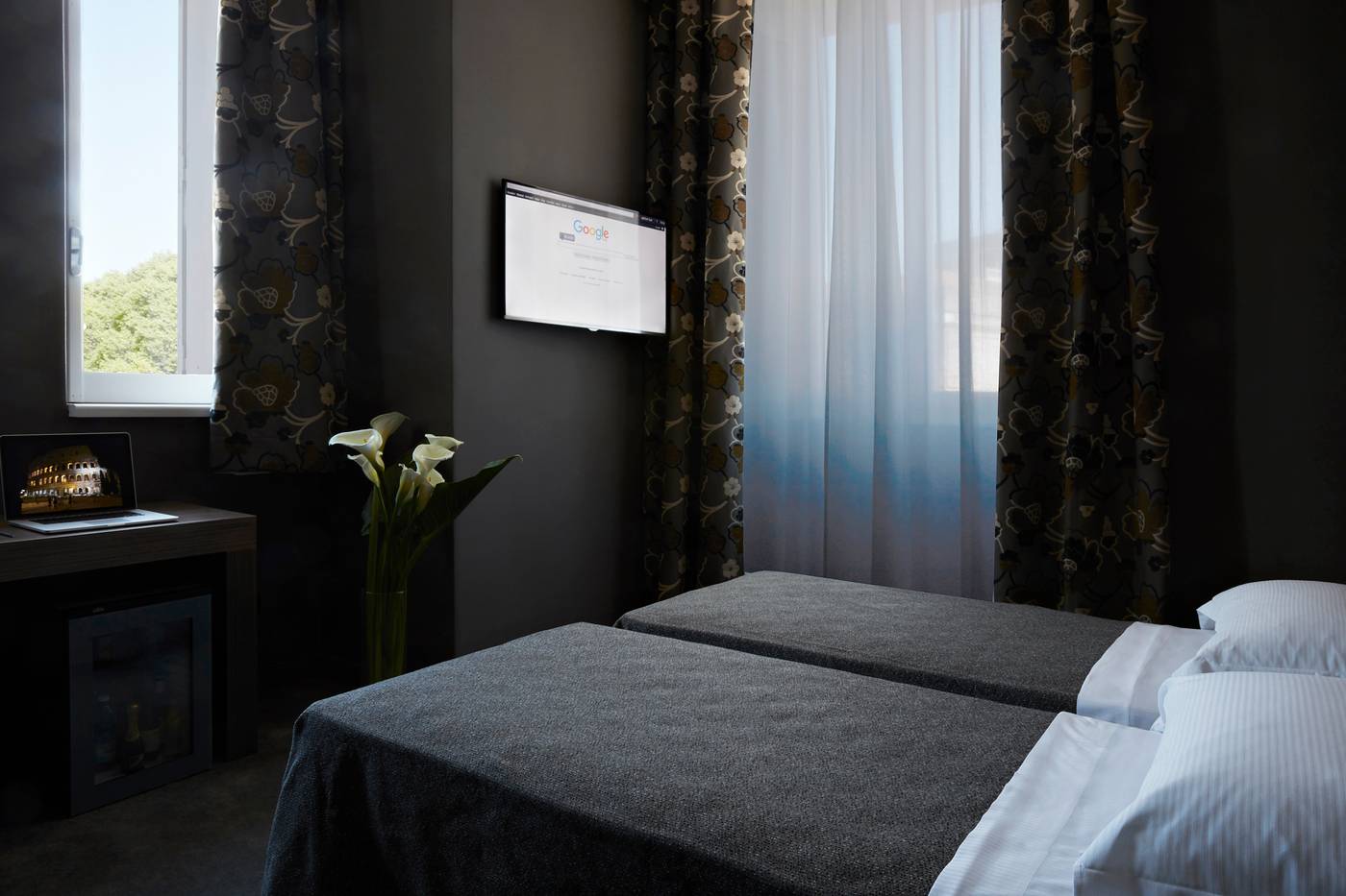 The-Building-Room-23