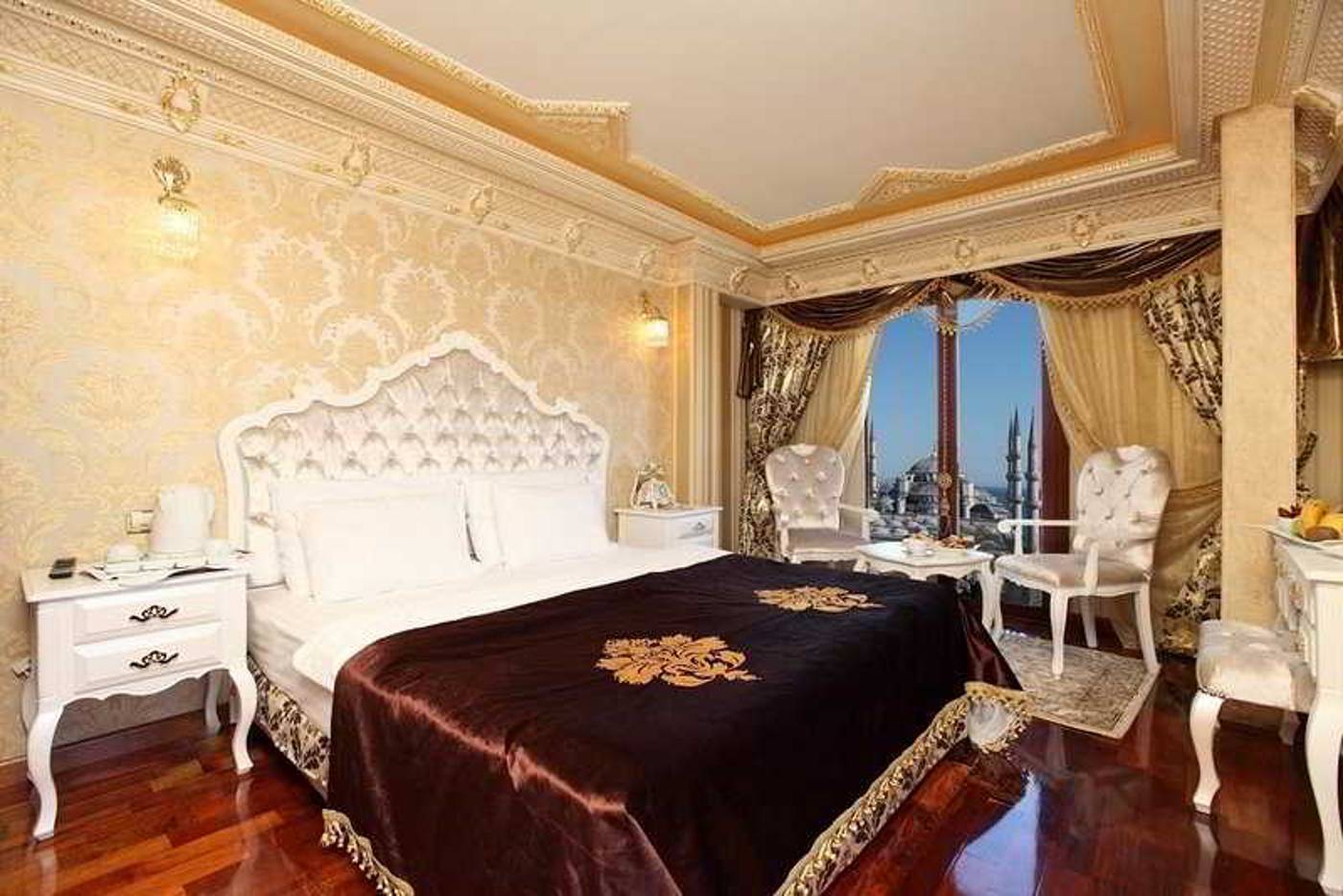 Deluxe-Golden-Horn-Sultanahmet-Room-9