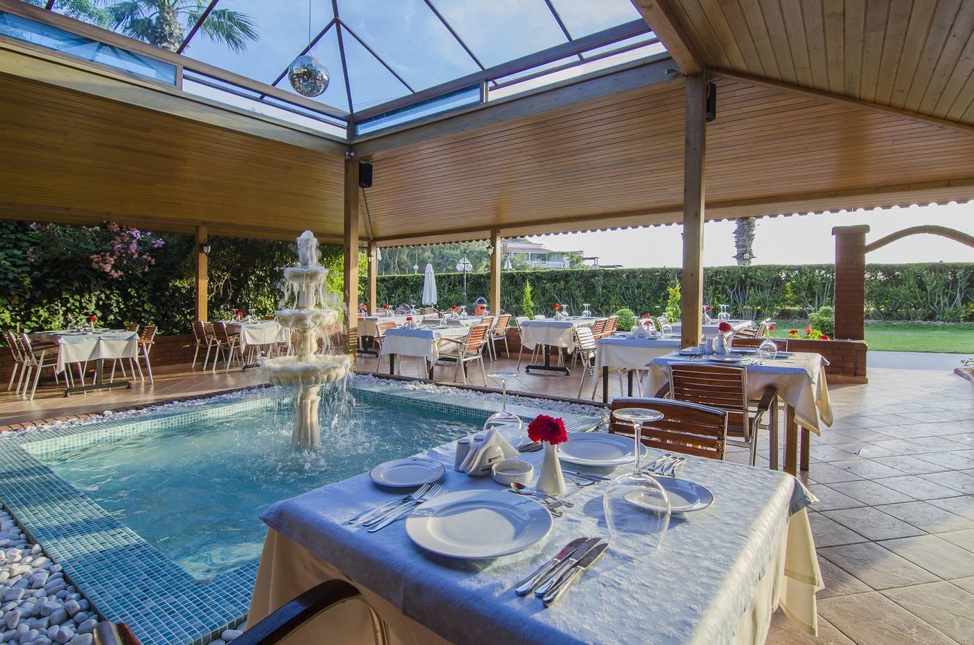 Kustur-Club-Holiday-Village-Restaurant-18