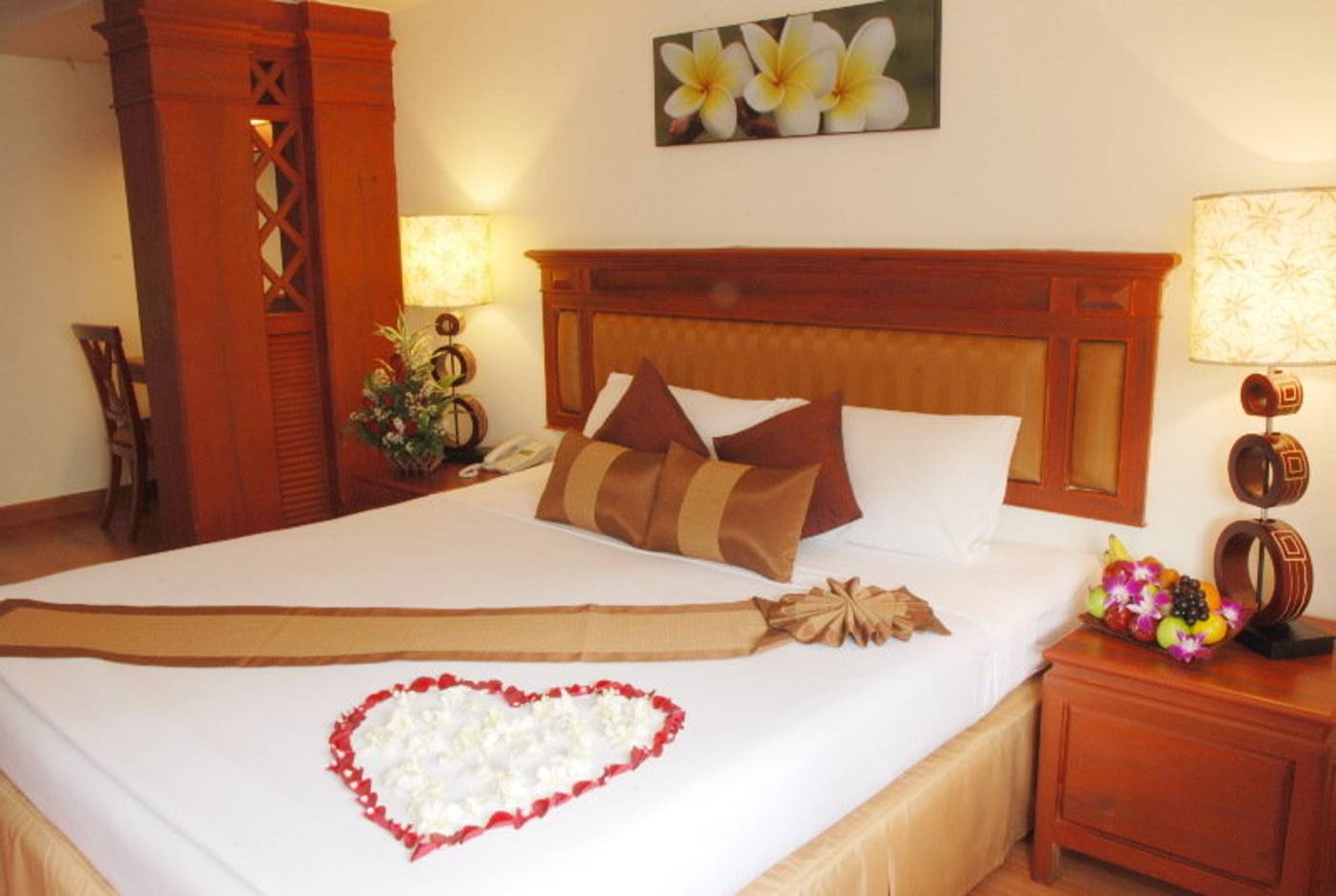 Absolute-Sea-Pearl-Beach-Resort-Room-4