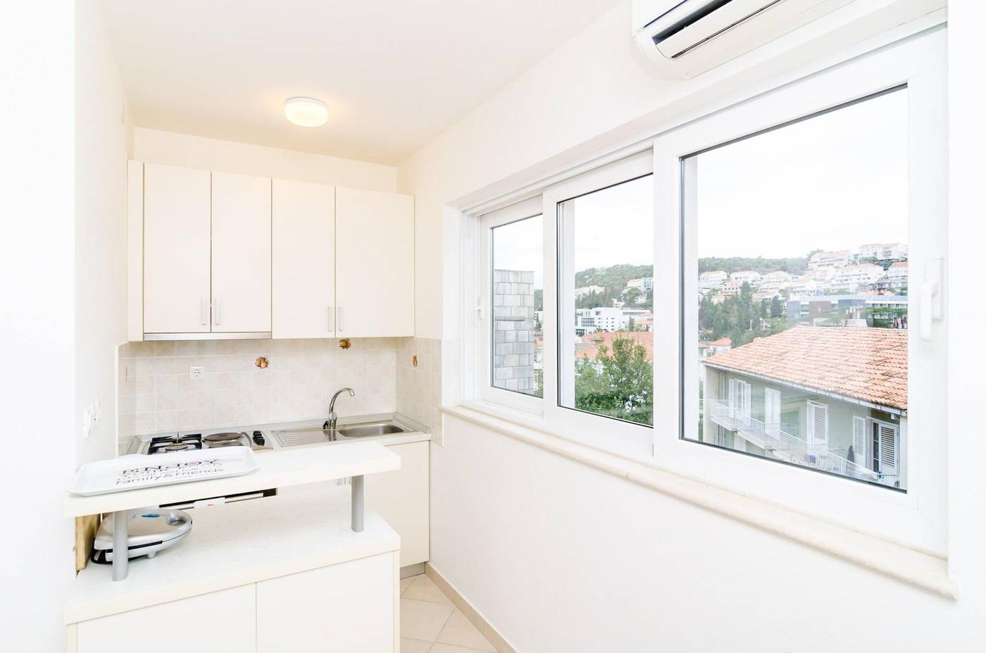 Nikola-Apartments-Room-23