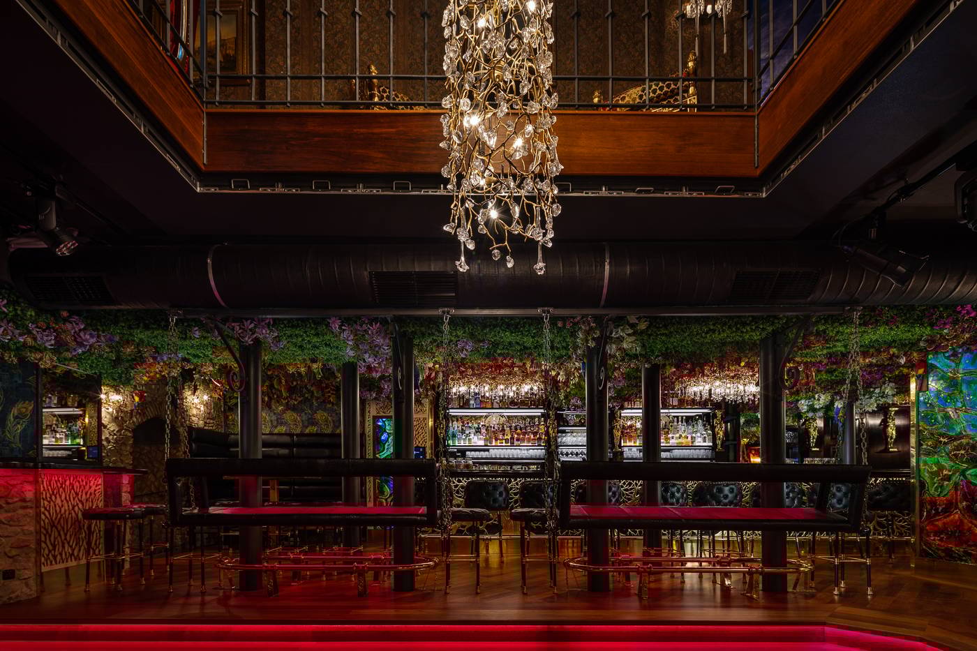 Hotel-U-Zlateho-Stromu-Prague-by-BHG-Bar-21