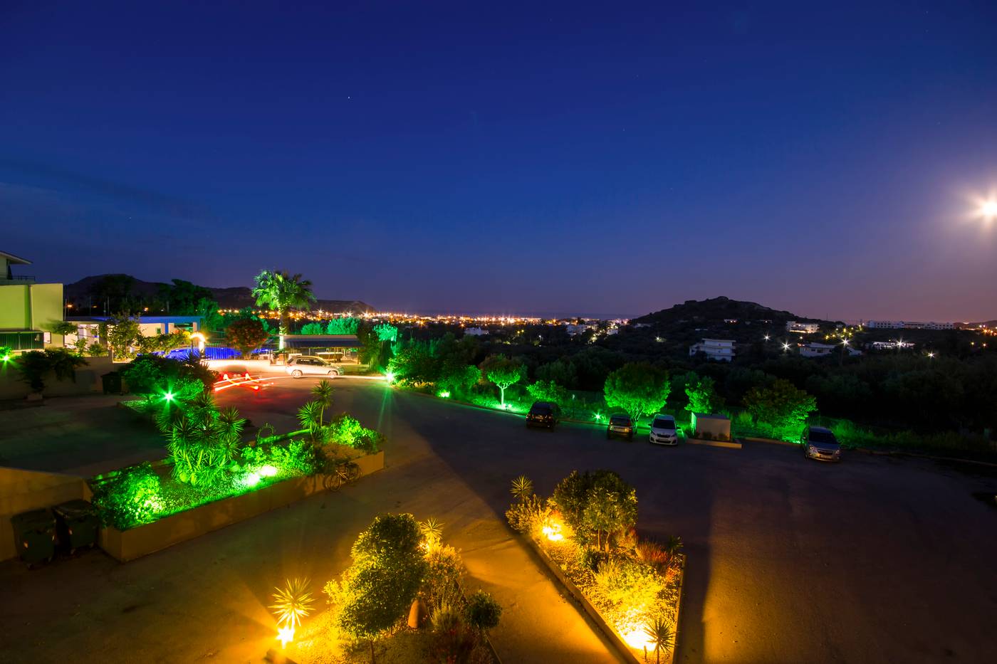 Hillside-Studios-Room-18