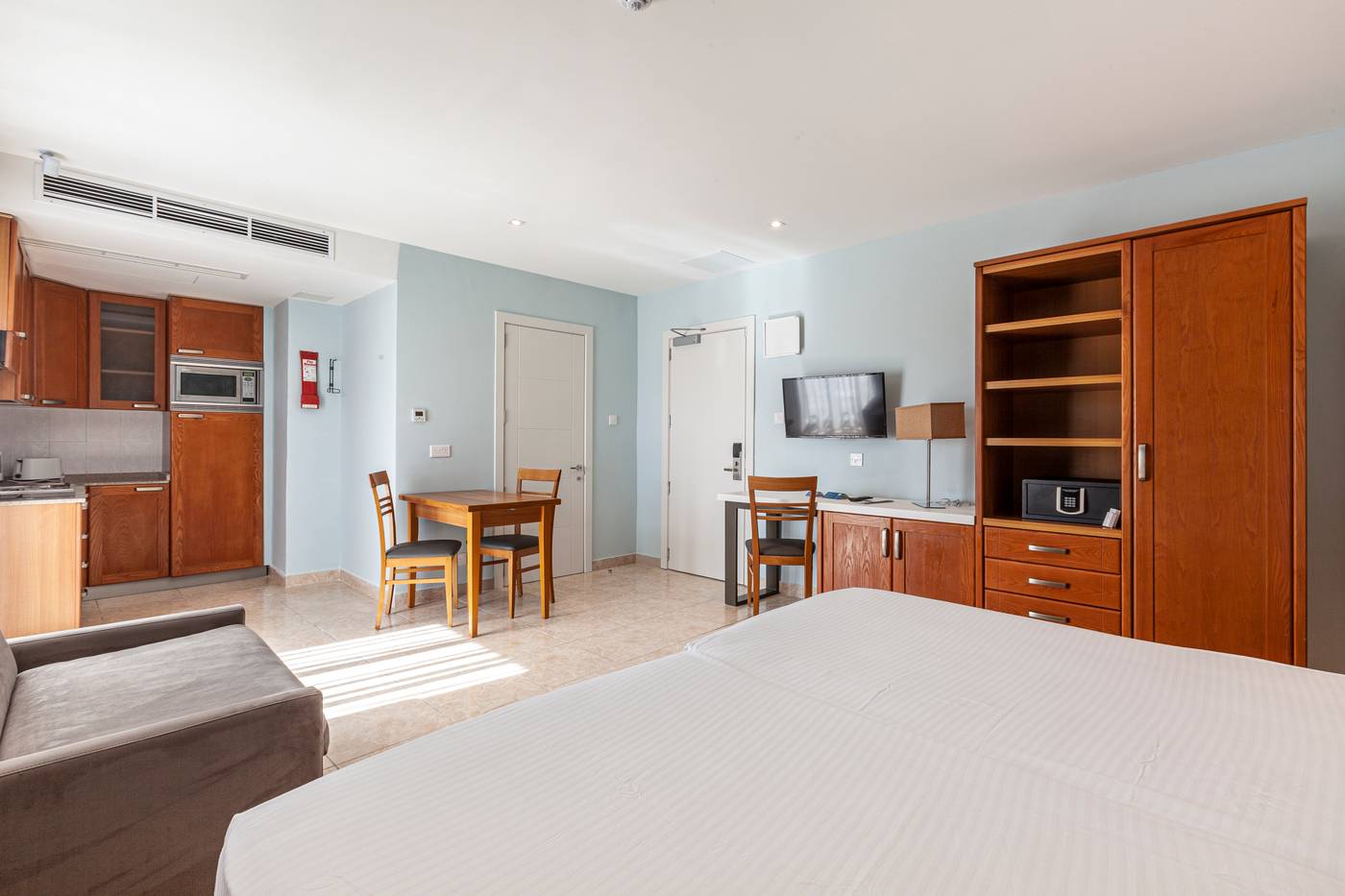 Pergola-Hotel---Spa-Room-34