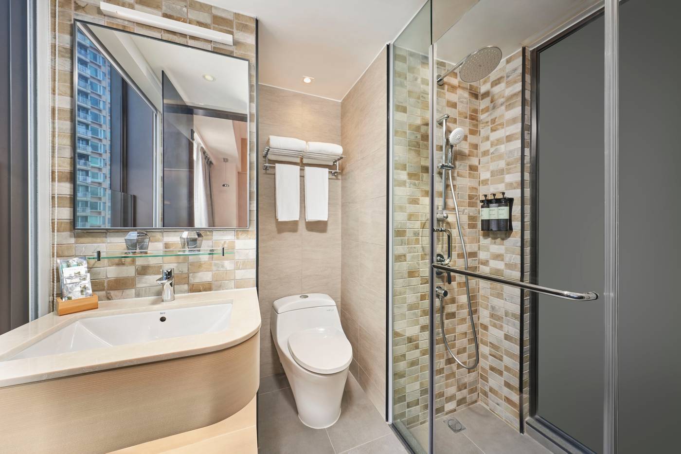 Y-Hotel-Hong-Kong-Room-9