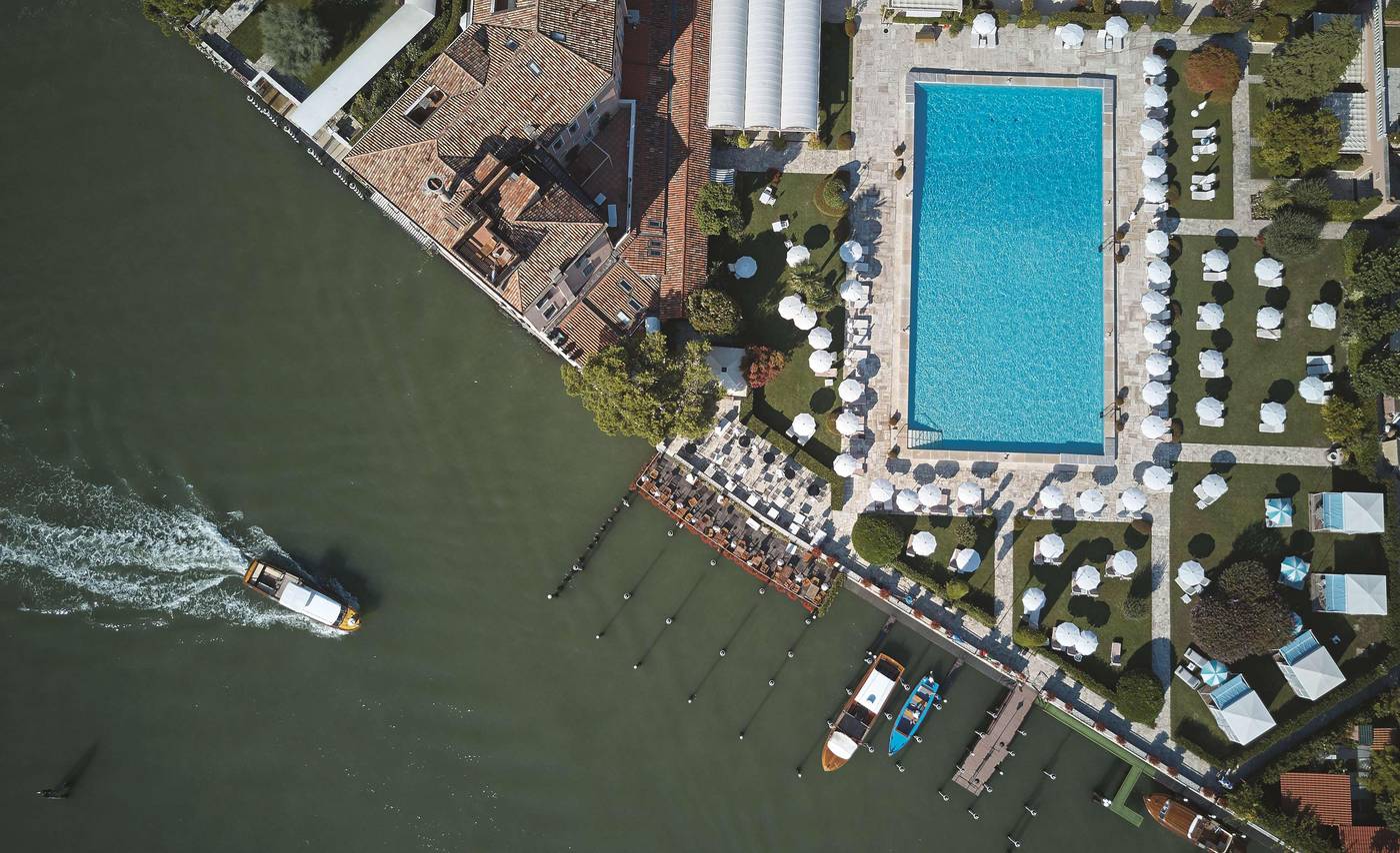 Hotel-Cipriani--A-Belmond-Hotel--Venice-Pool-87