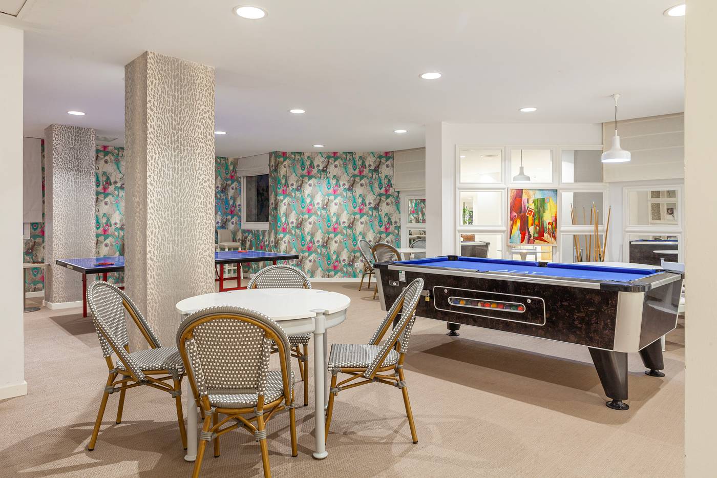 Hotel-Alay---Adults-Only-Sports-and-Entertainment-73