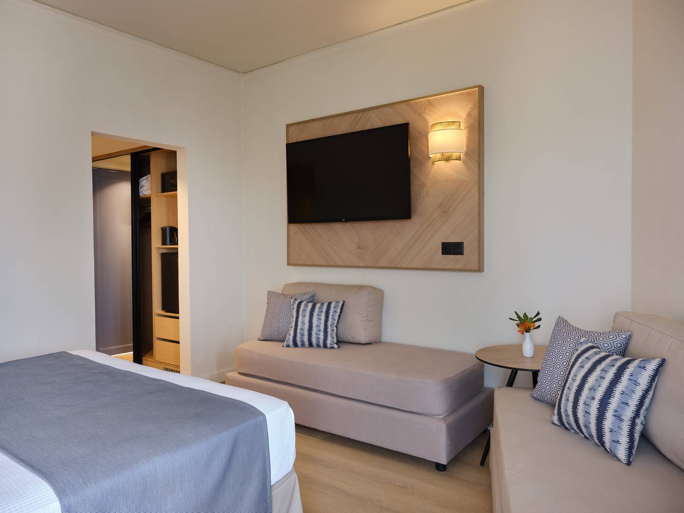 Atlantica Ocean Beach Resort