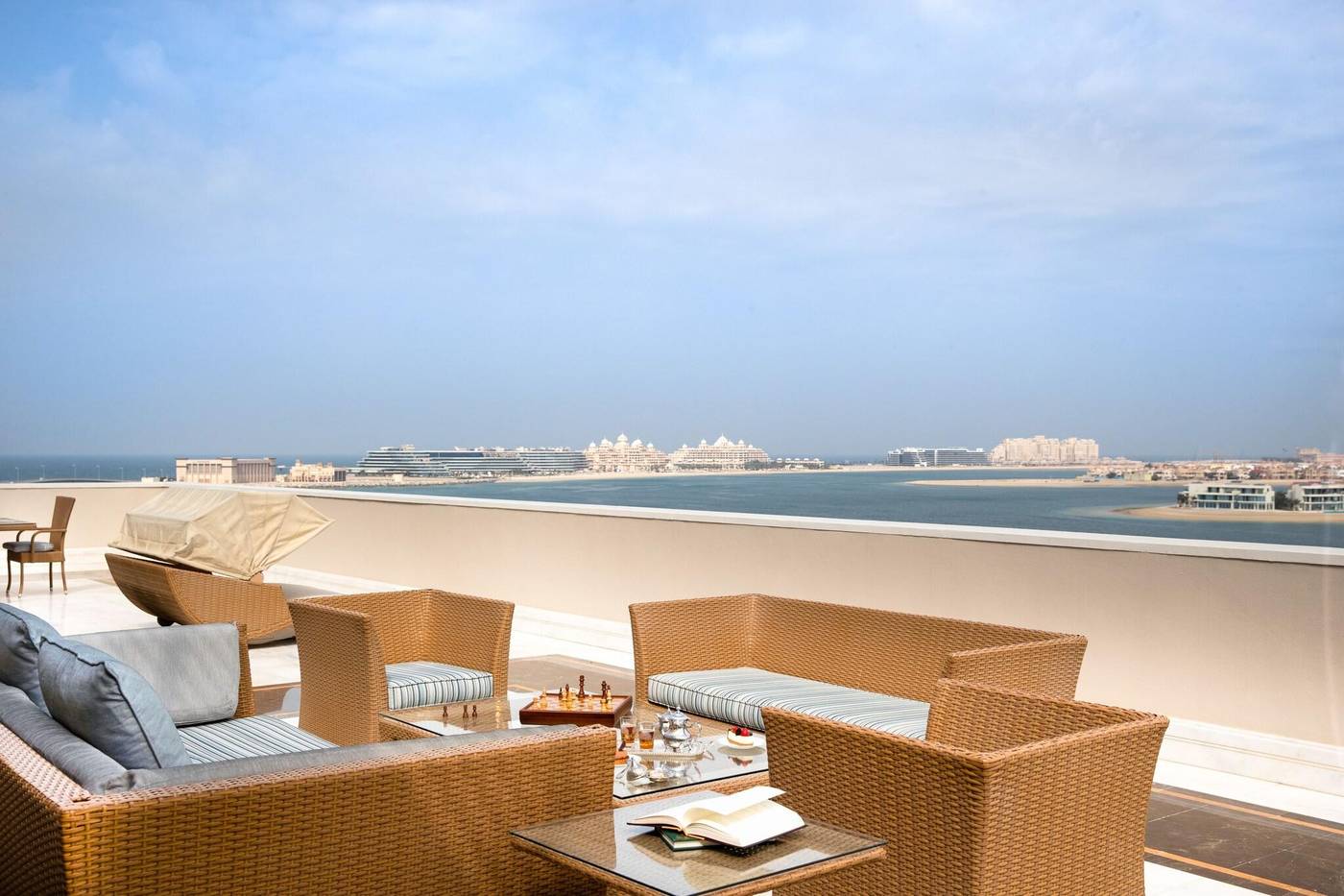 Jumeirah-Zabeel-Saray-Beach-20