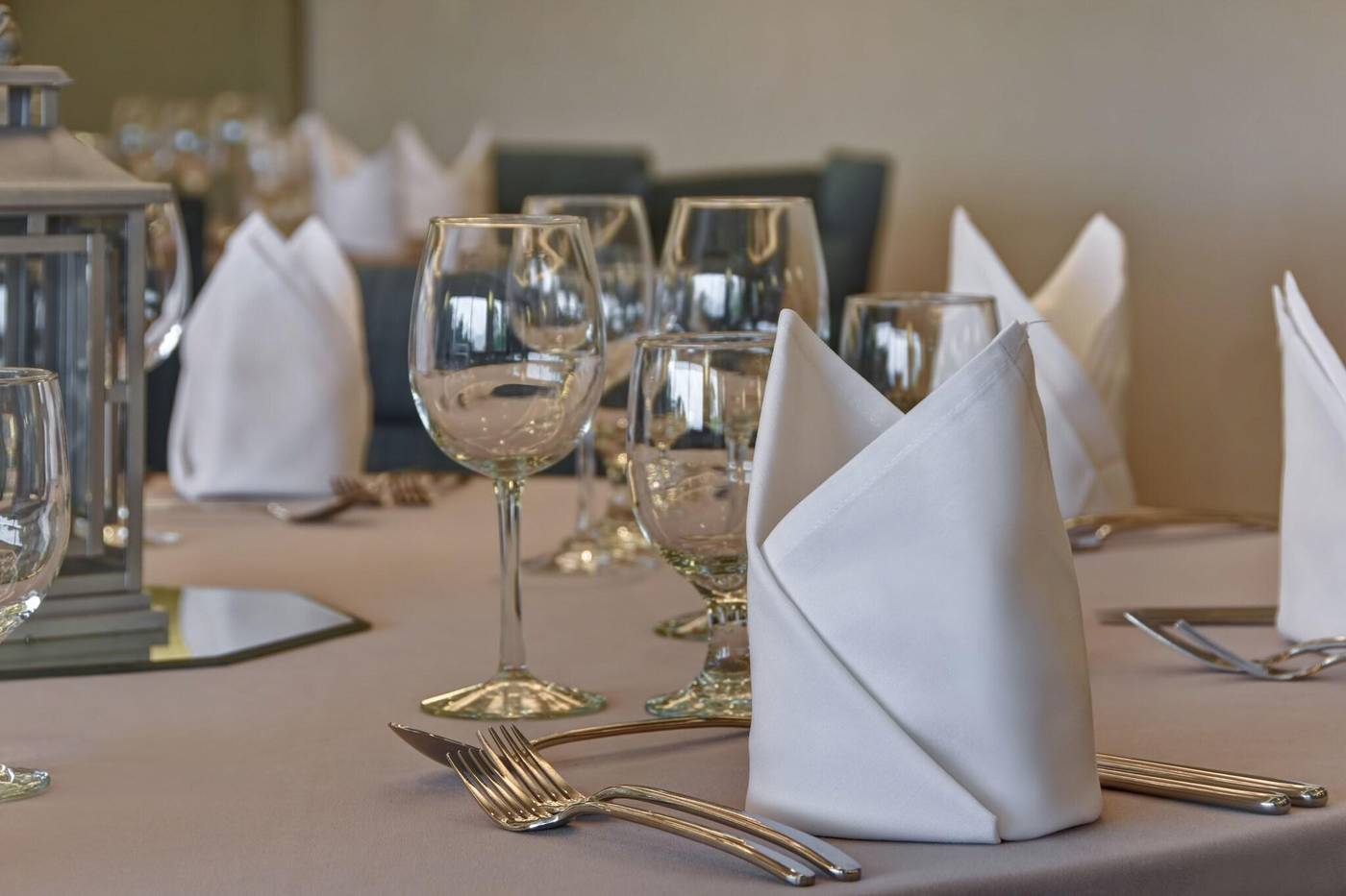 Crowne-Plaza-Boston-Newton-Hotel-Conferences-49