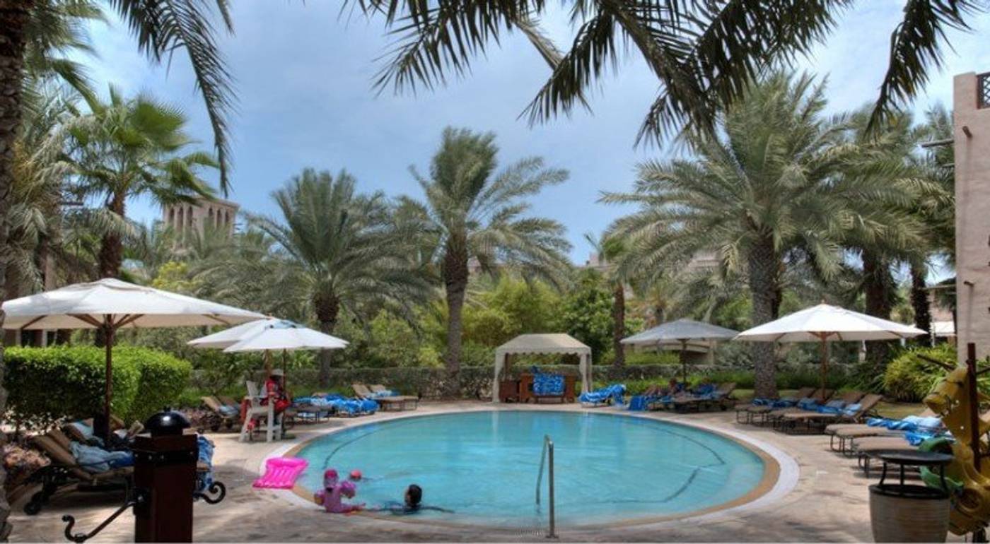 Jumeirah-Dar-Al-Masyaf-Pool-16