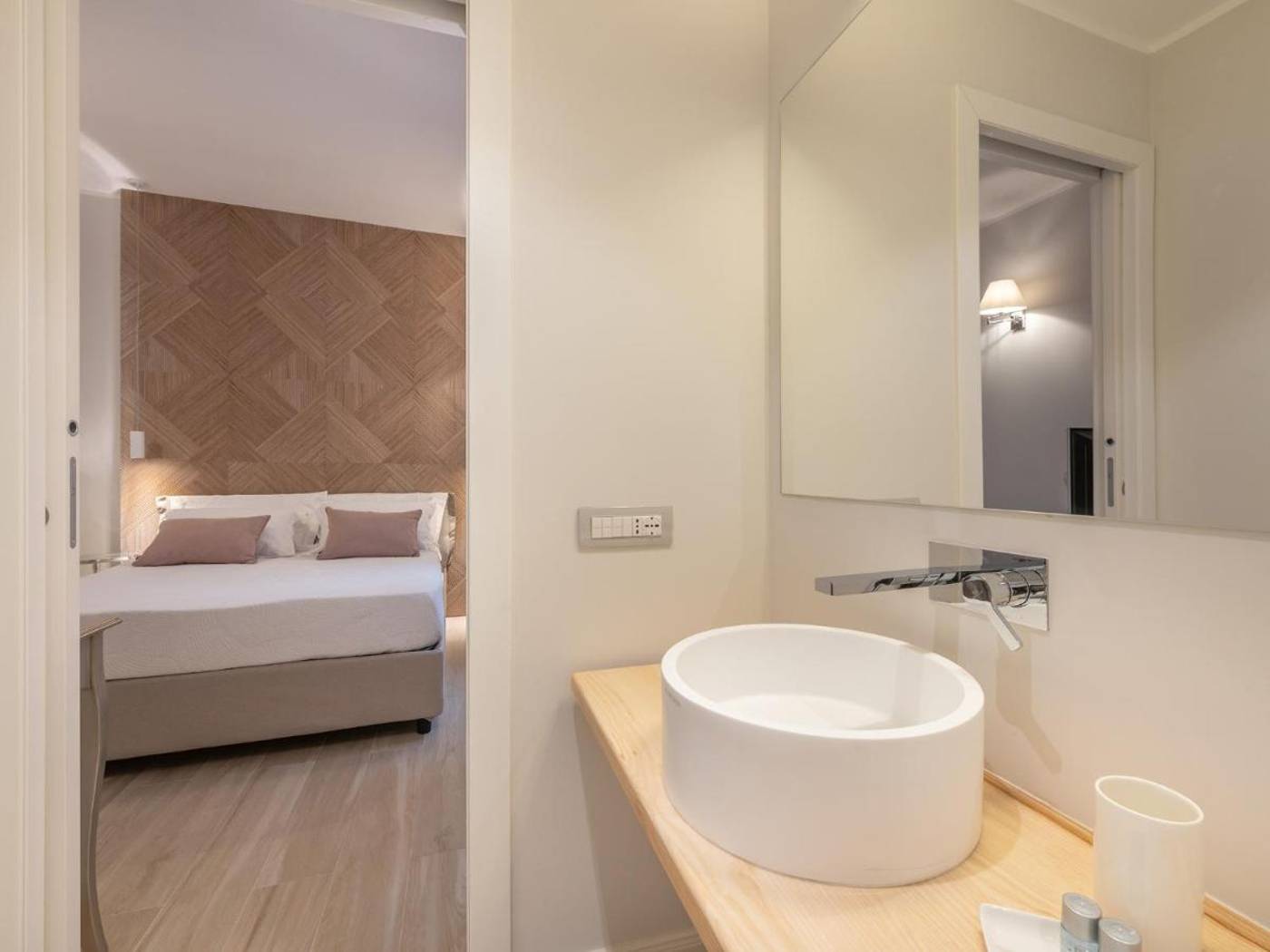 Aquamadre-Suites-Room-4