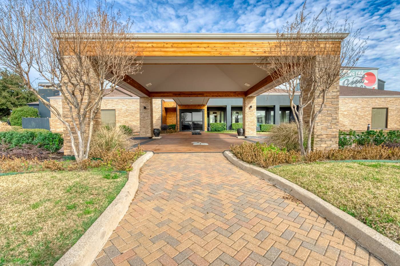 Super 8 by Wyndham Dallas Love Field Airport-United States-DALLAS-General view-1