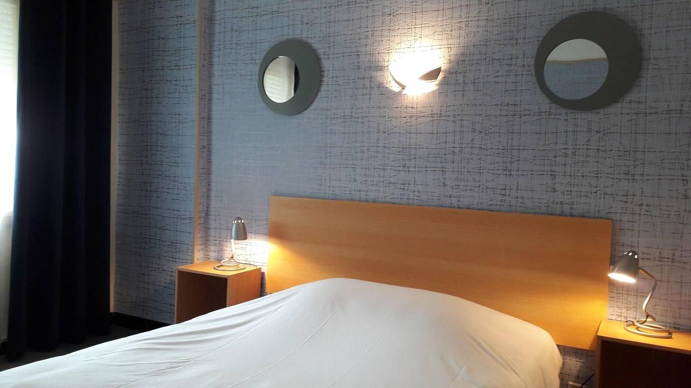 Les Rocailles - France - MONTAGNAC - Room - 8