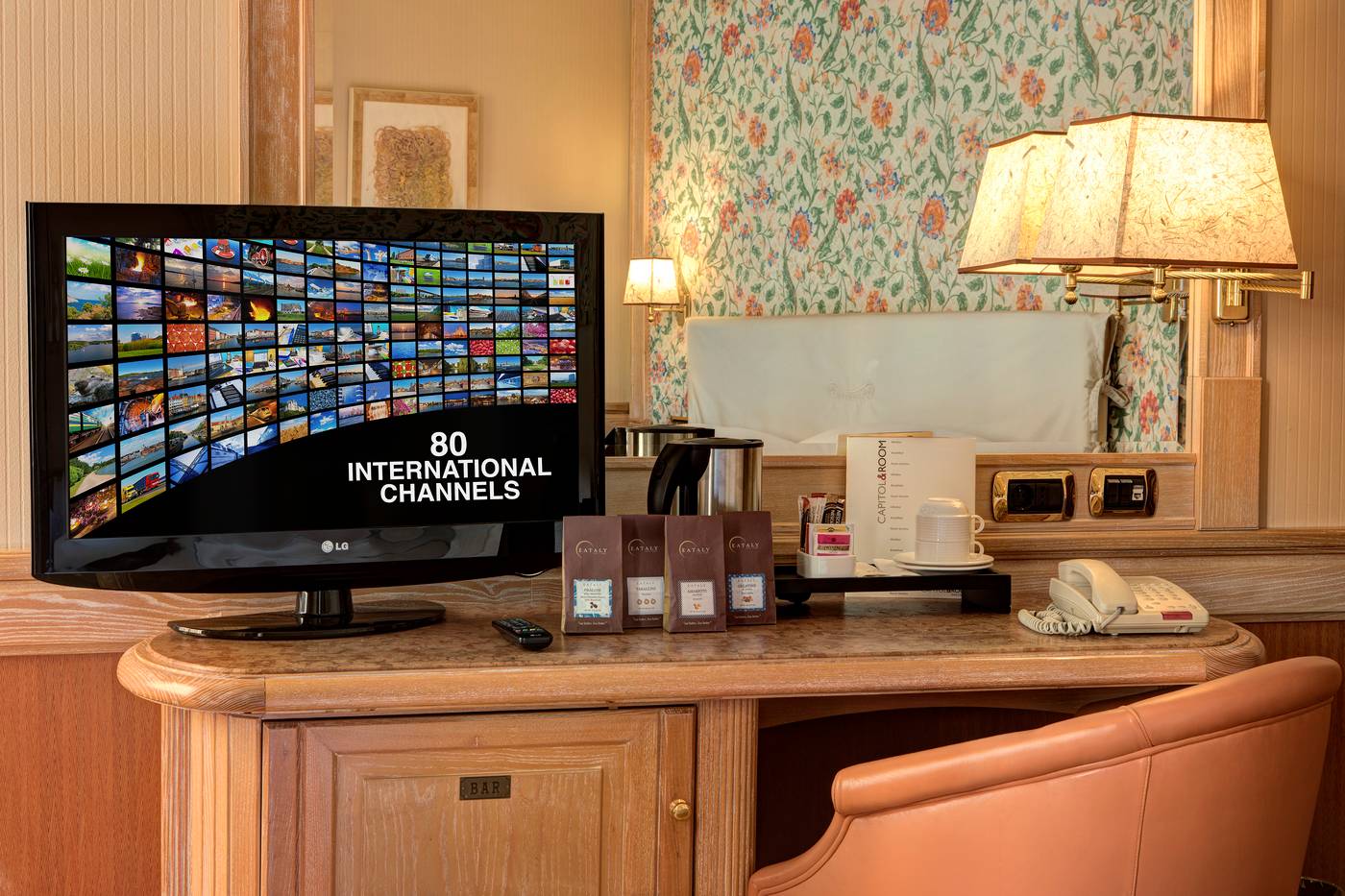 Hotel-Capitol-Room-4