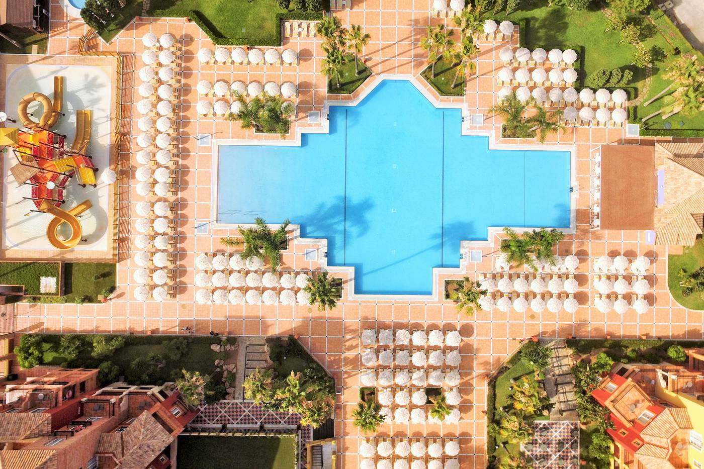 Iberostar-M----laga-Playa-Pool-8