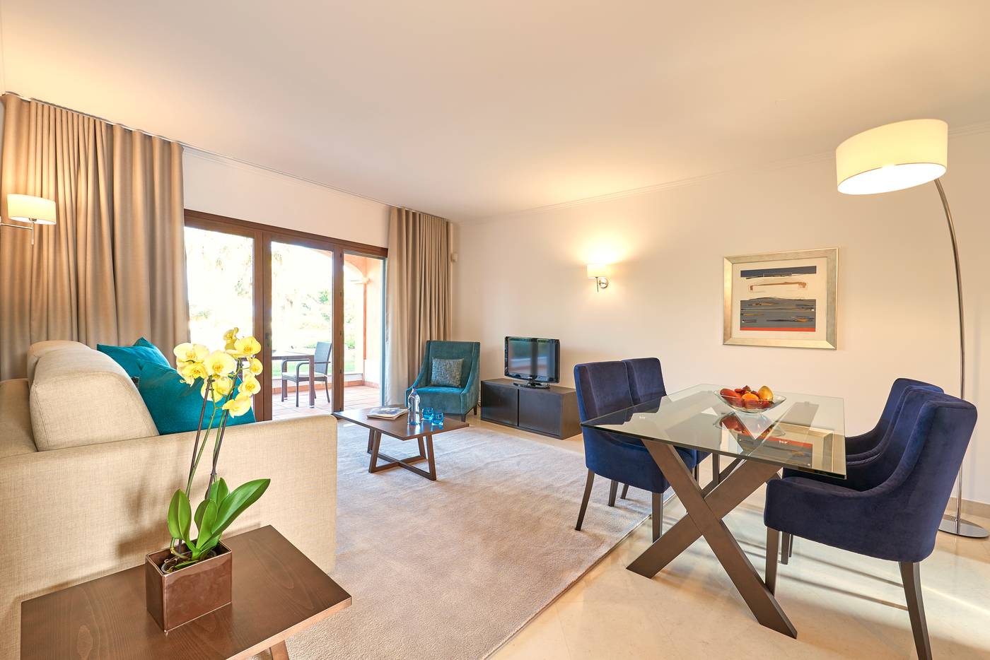Cascade-Wellness---Lifestyle-Resort-Room-44