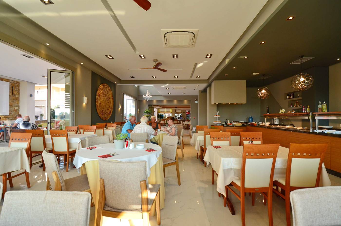 Evilion-Restaurant-52