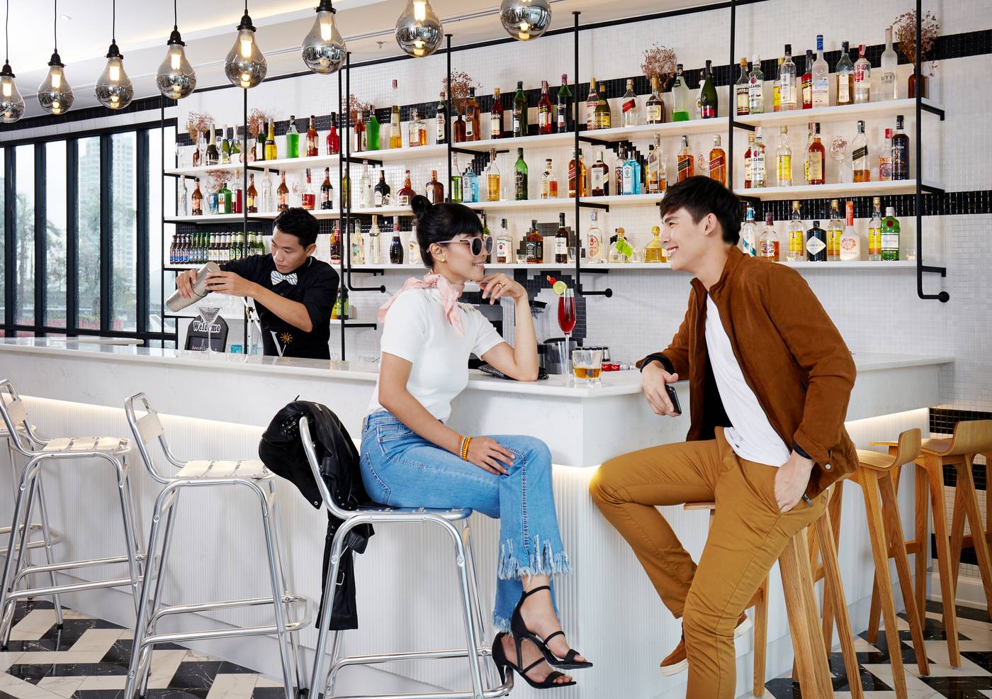 Vince-Hotel-Pratunam-Bar-18