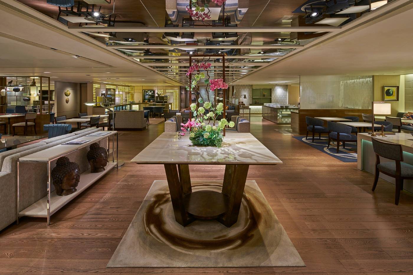 Holiday-Inn-Golden-Mile-Hong-Kong-General-view-4