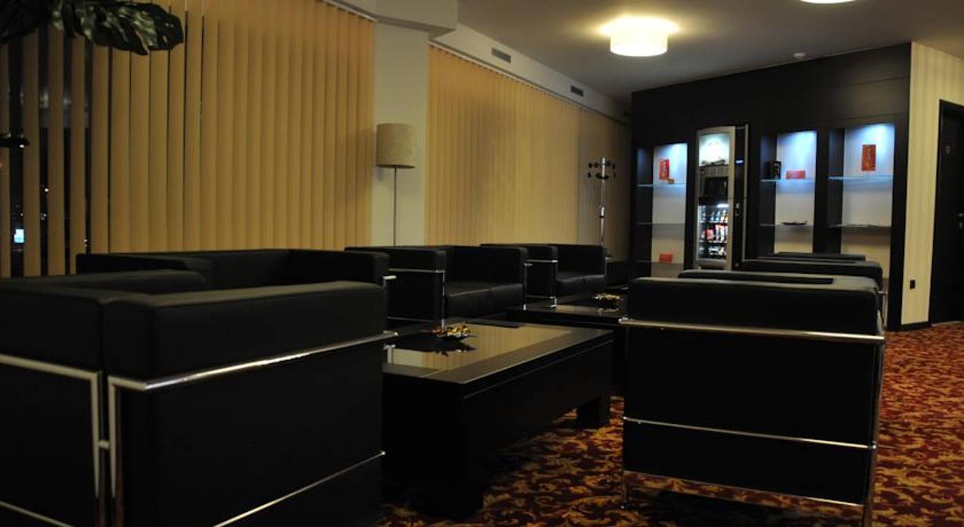 Espana-Bosnia & Herzegovina-SARAJEVO-Lobby-3