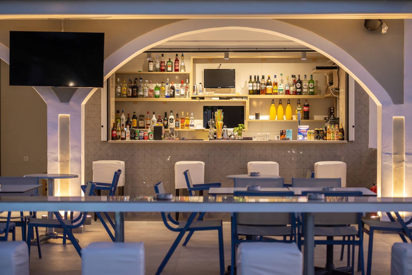 Athina-Apartments-Restaurant-62