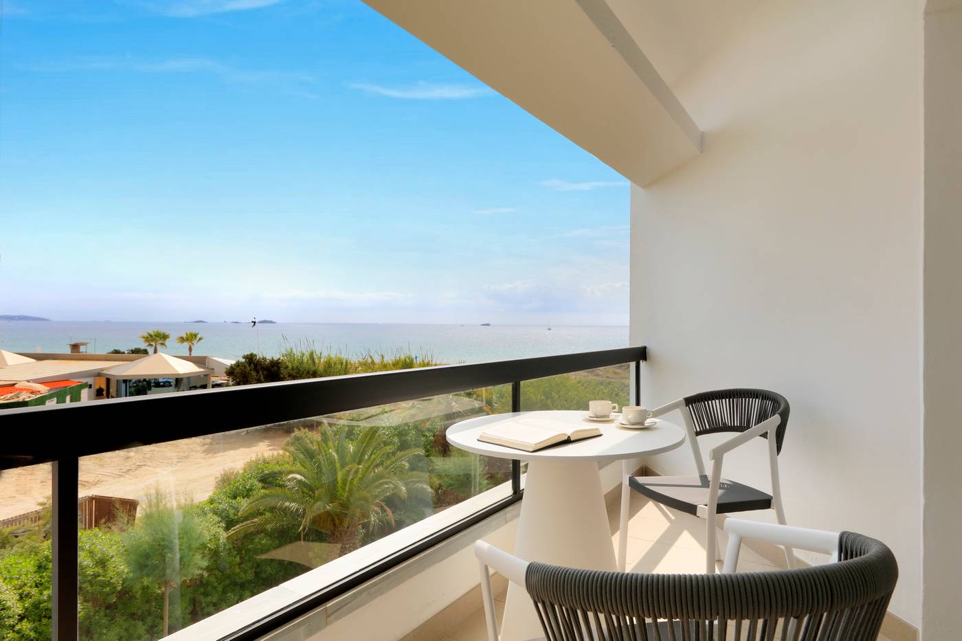 Grand-Palladium-Palace-Ibiza-Resort---Spa-Room-77