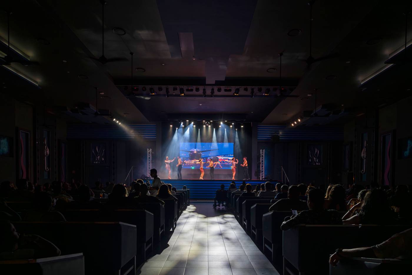 Riu-Caribe-All-Inclusive-Sports-and-Entertainment-52