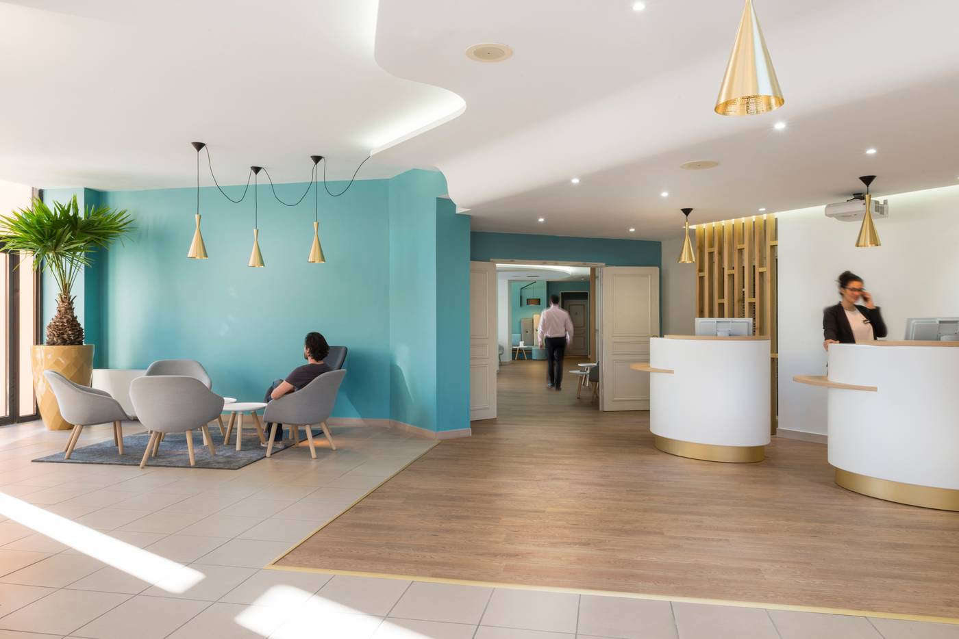 Les-Jardins-de-Sainte-Maxime-Lobby-30