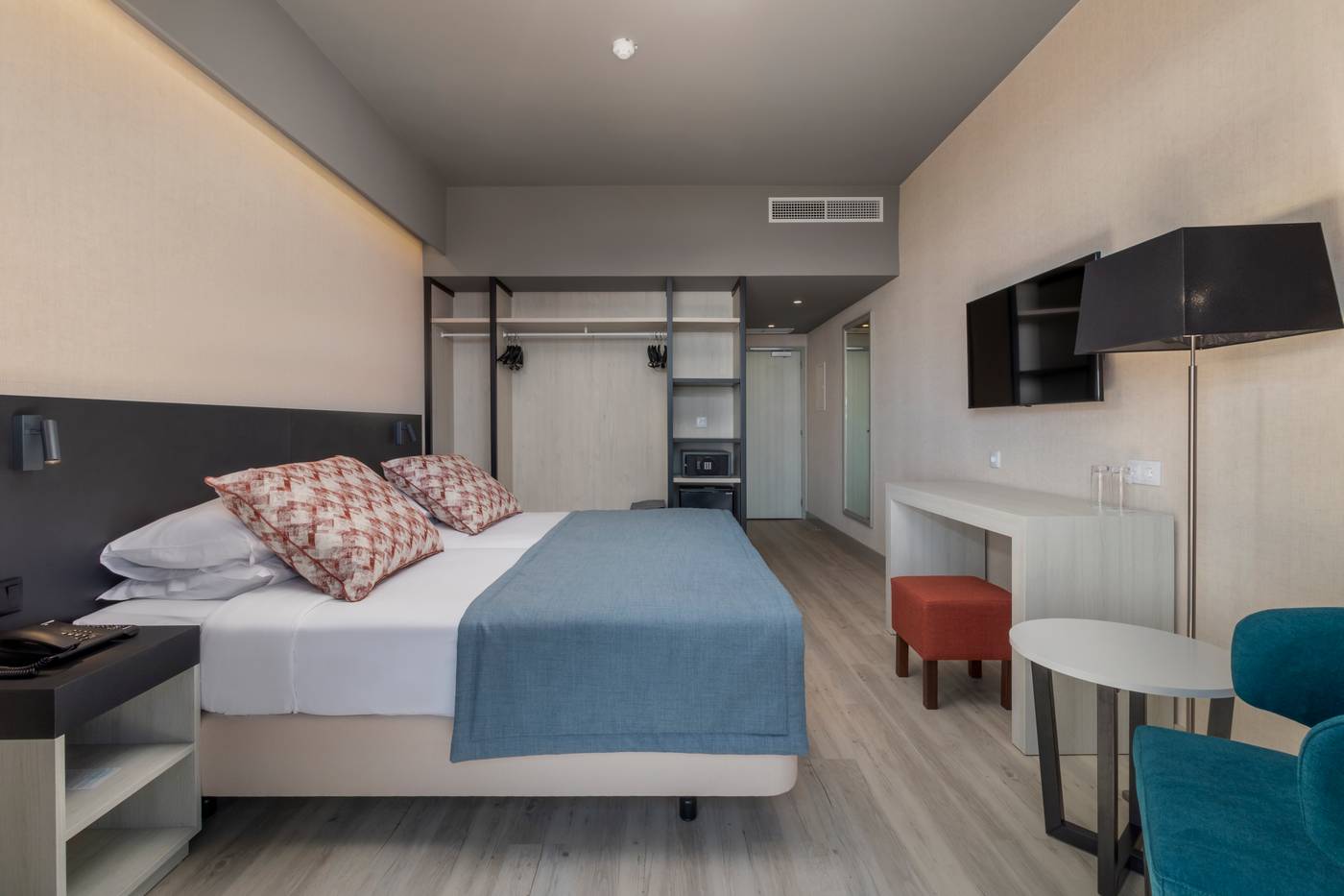 Enotel-Magnolia-Room-25