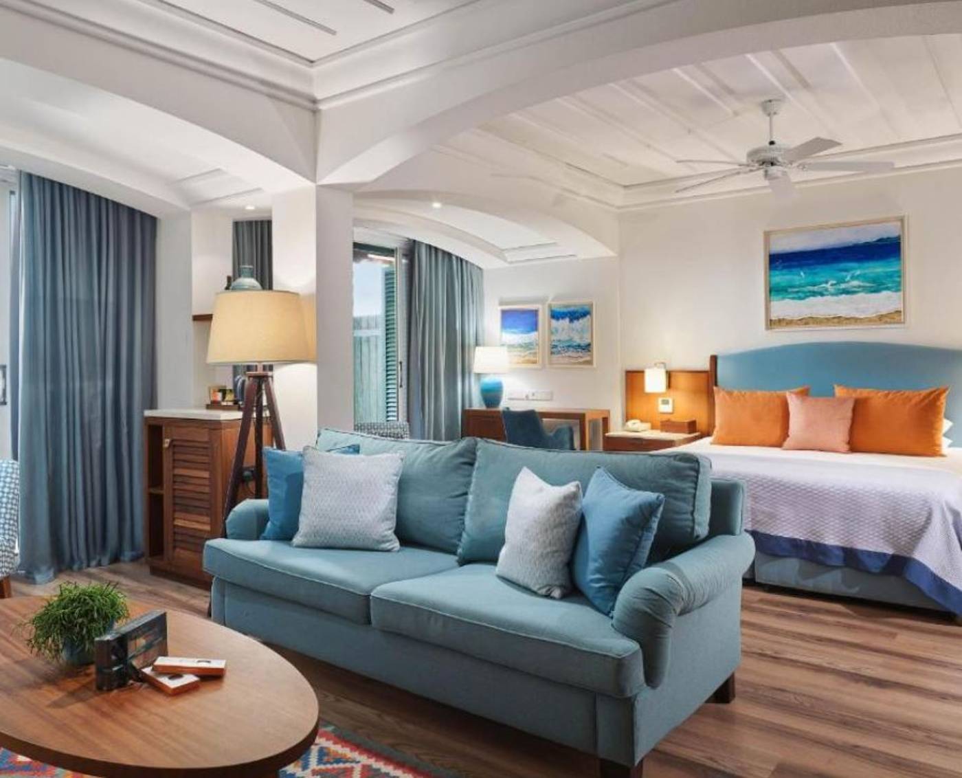 Columbia-Beach-Resort-Room-19