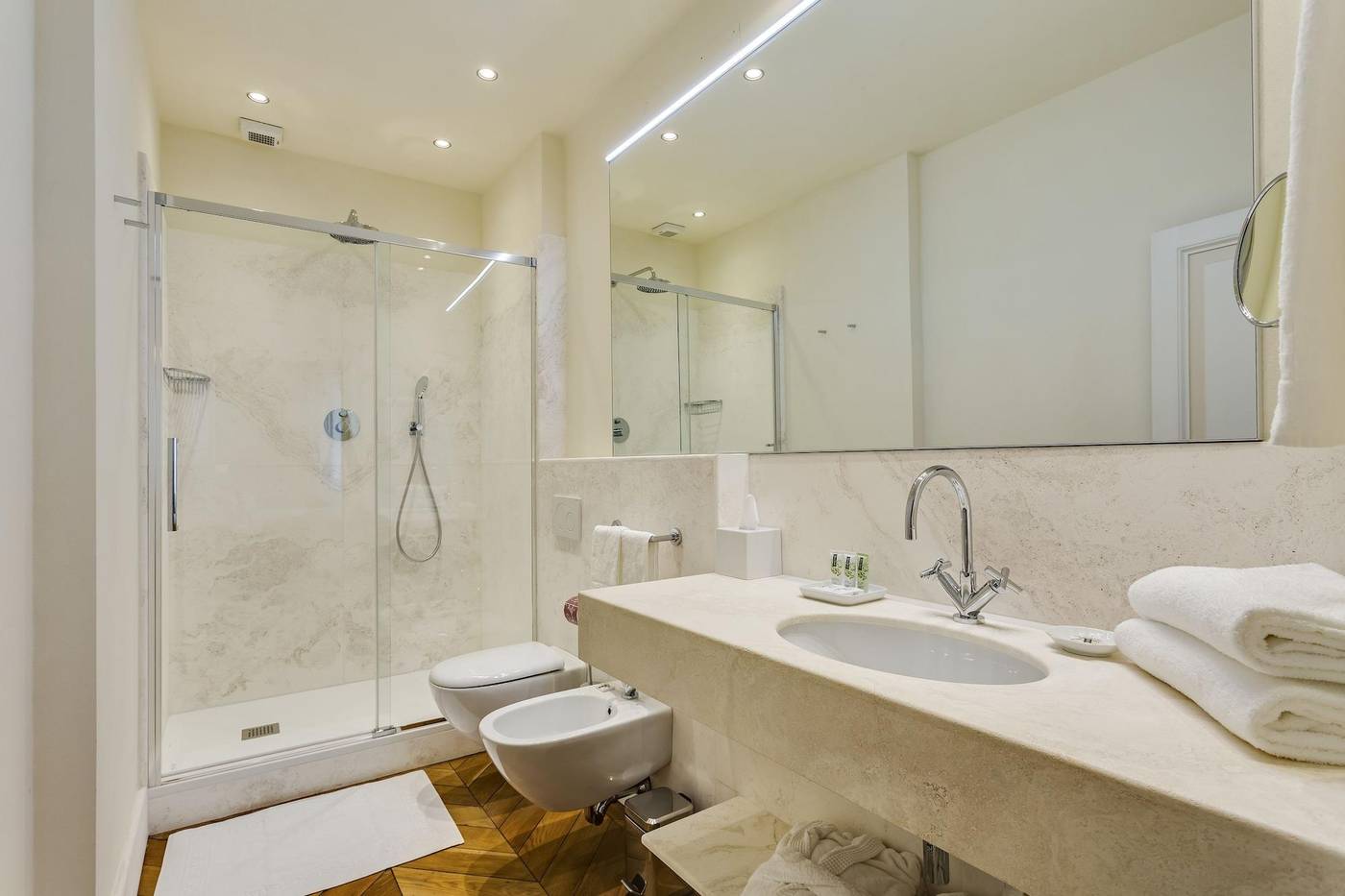 Relais-Degli-Angeli-Room-39