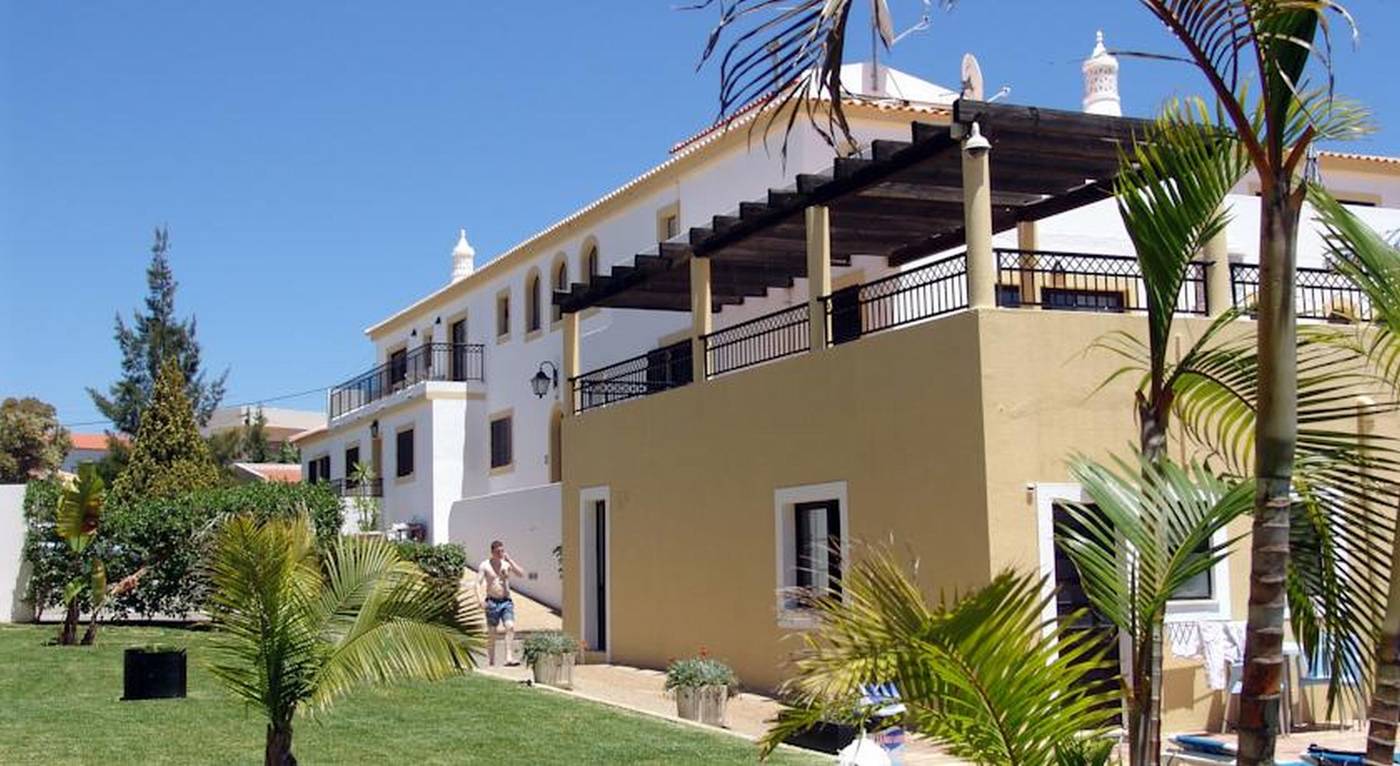 Novochoro-Apartments-Lobby-8