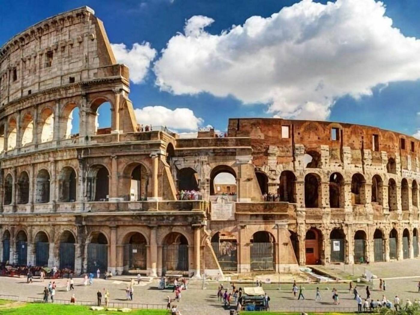 Le-Fate-Suites-Sports-and-Entertainment-6