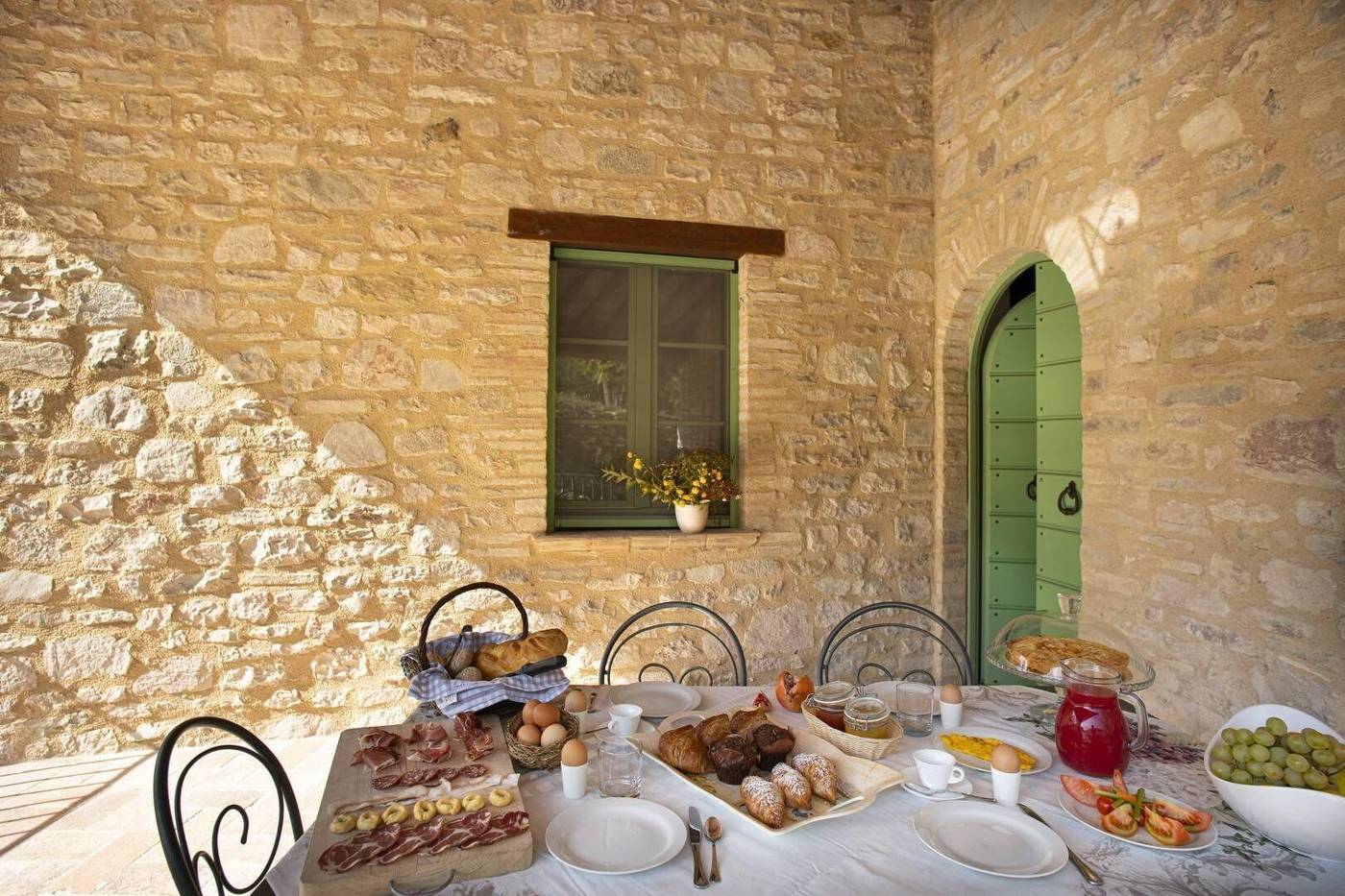 Gallano Resort-Italy-VALTOPINA-General view-3