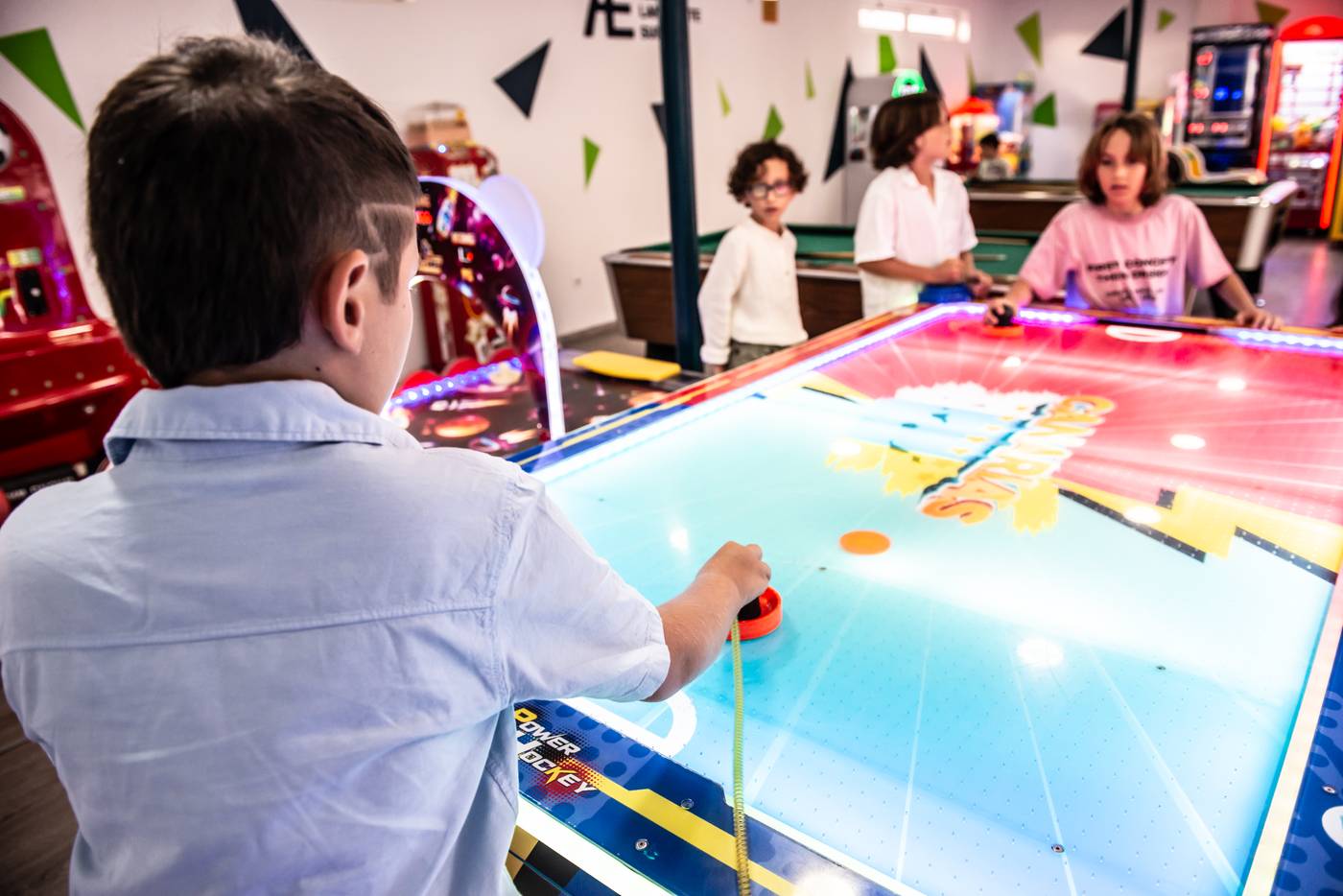 Aequora-Lazarote-Suites-Sports-and-Entertainment-73