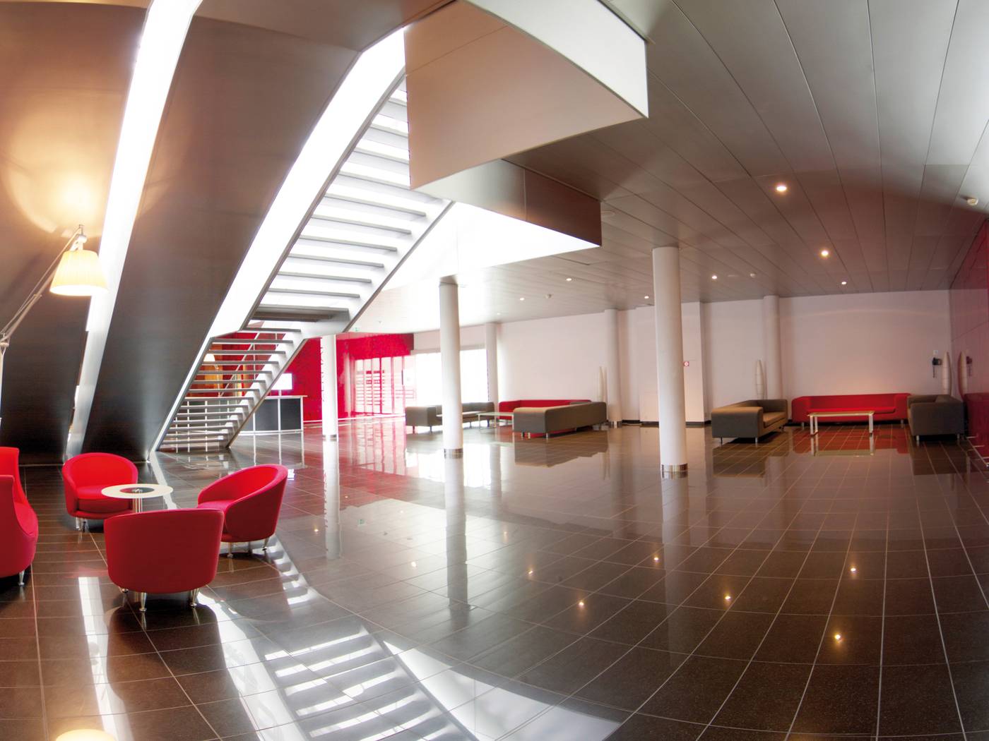 Hilton-Geneva-Hotel---Conference-Centre-Conferences-18