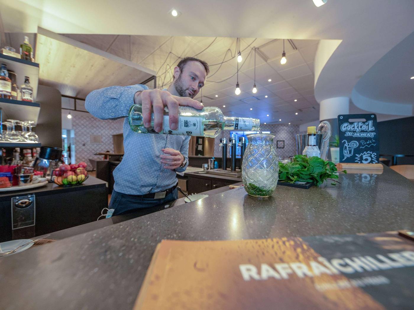 Novotel-Marne-La-Vallee-Noisy-Bar-26