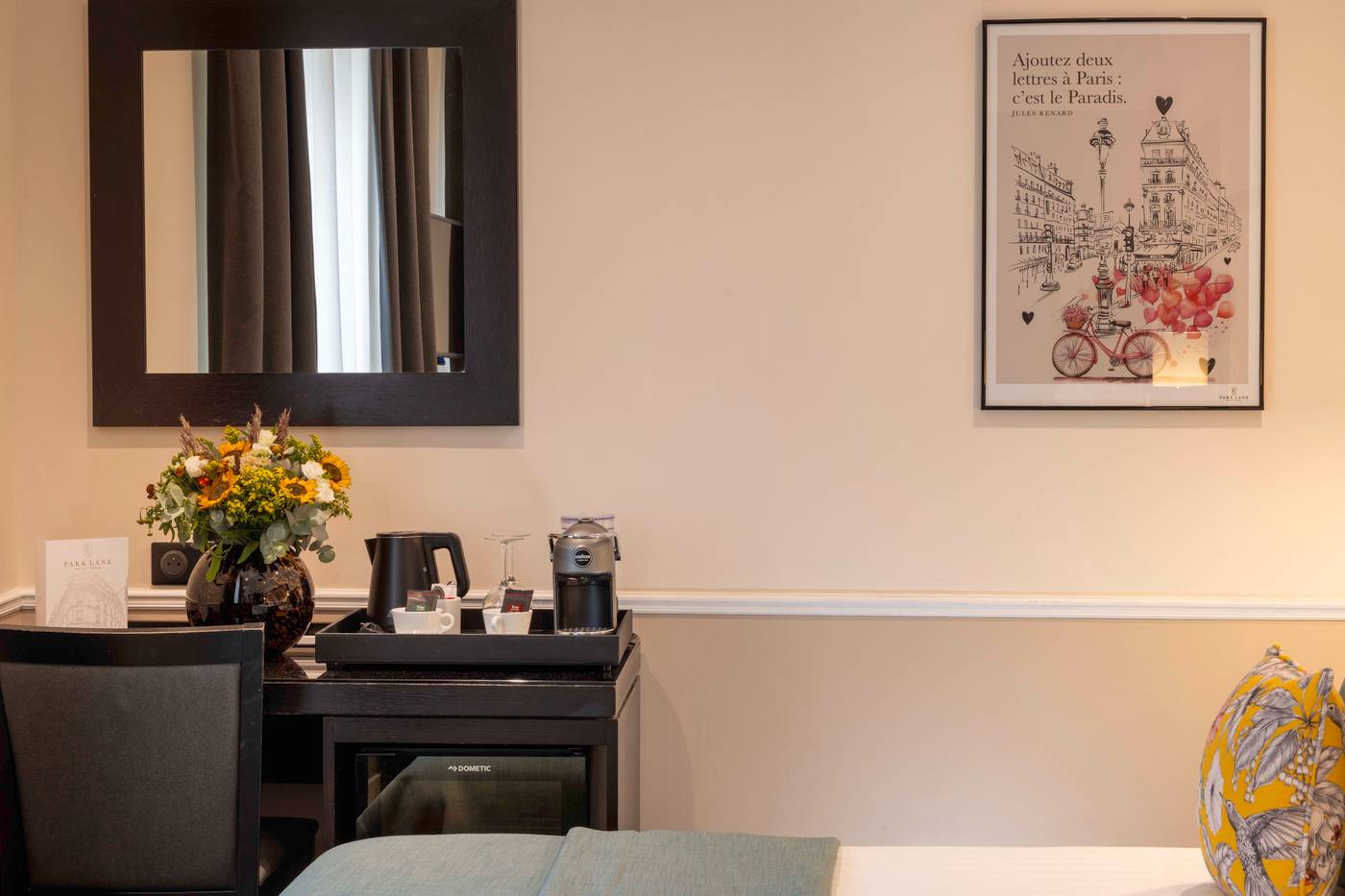 Park-Lane-Paris-Room-43
