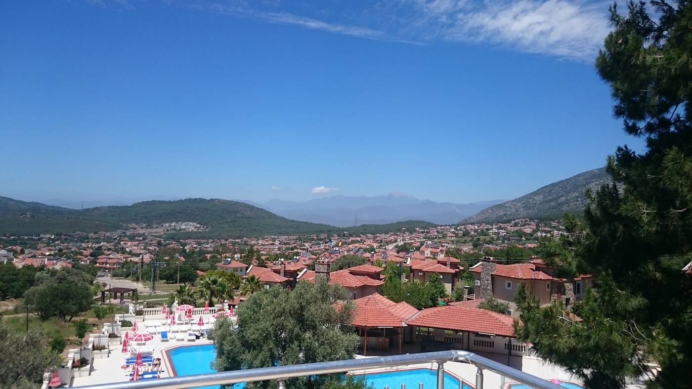 Sunshine-Holiday-Resort-General-view-51