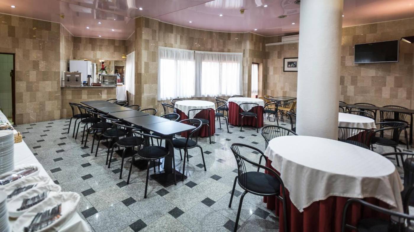 Arangu-s-Restaurant-6