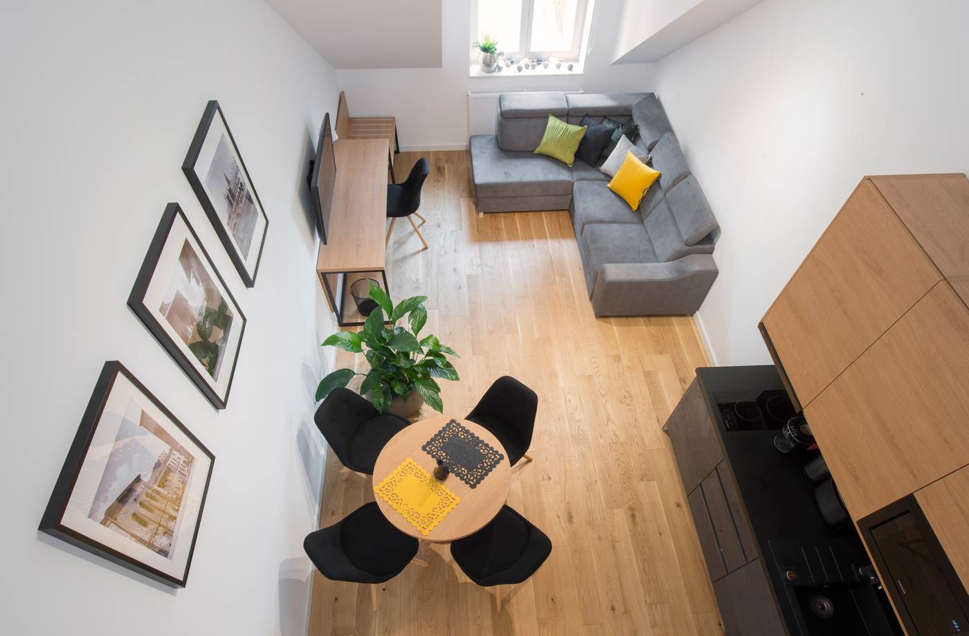 BC29-Residence-Room-18