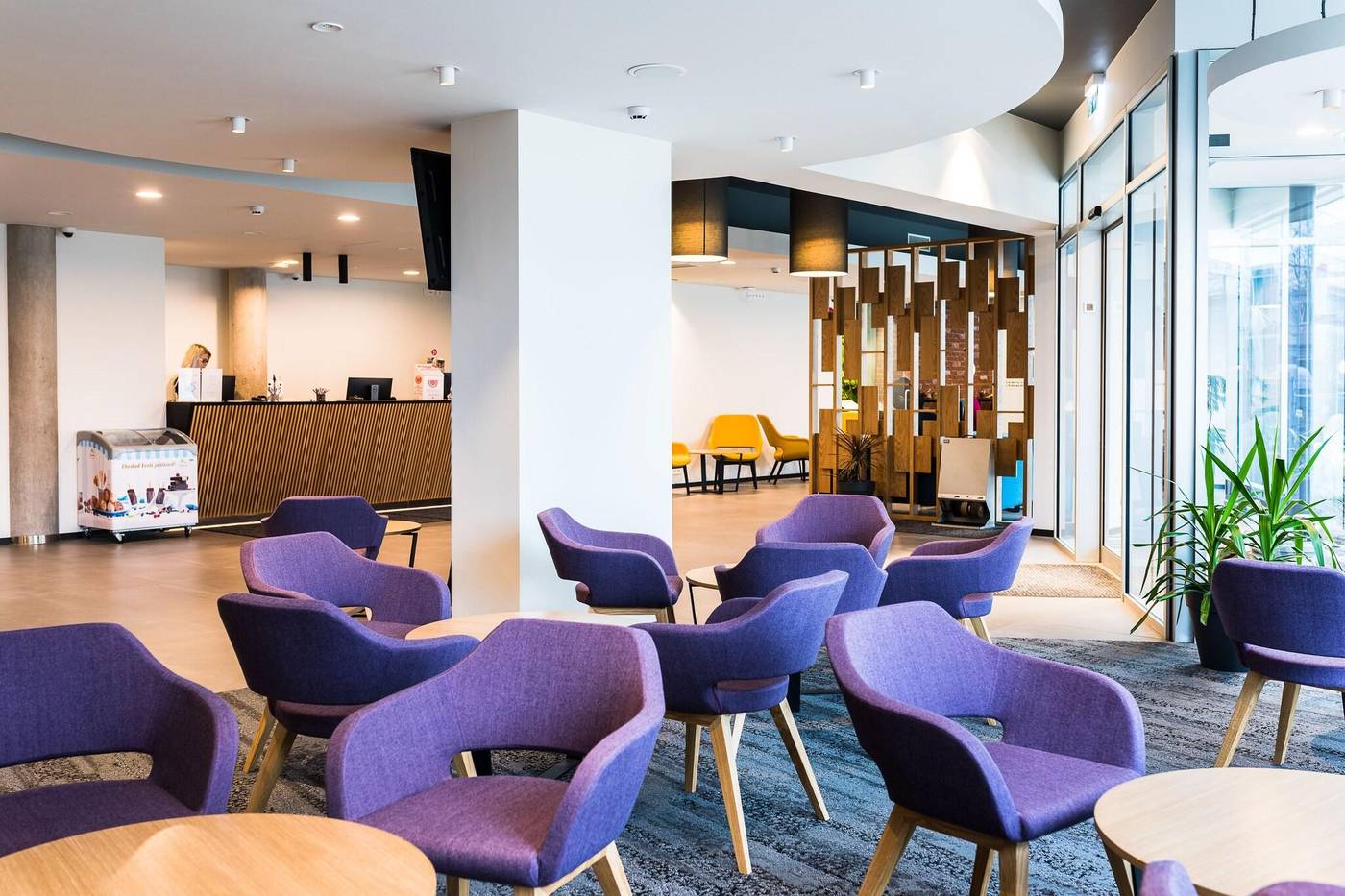 Tallink Express-Estonia-TALLINN-Lobby-4
