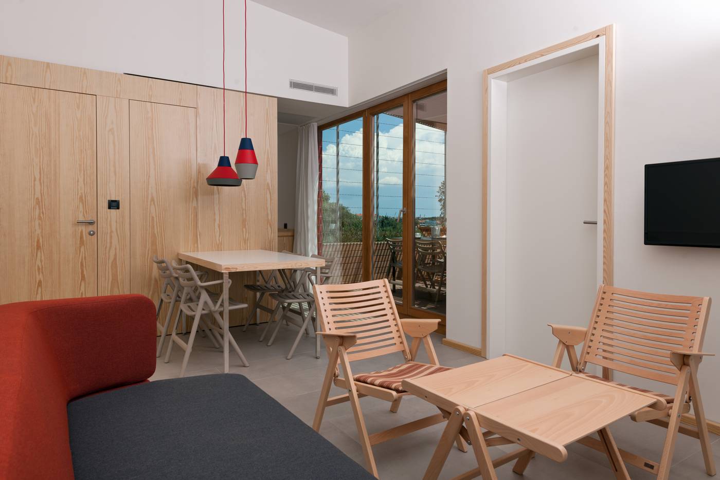 Maistra-Select-Amarin-Resort-Room-30