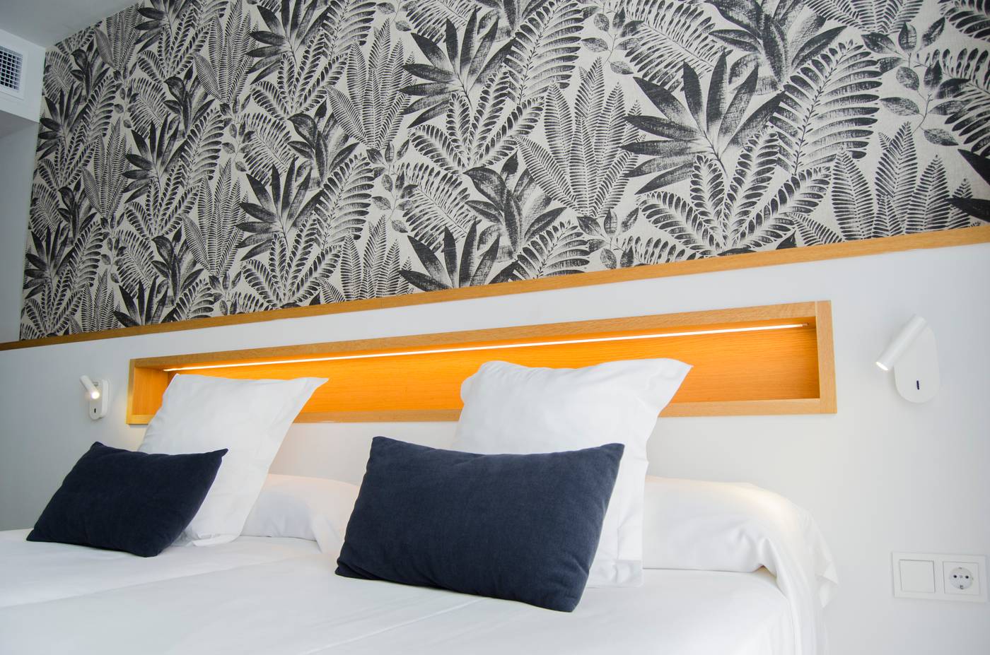 Hotel-Anfora-Ibiza-Room-37