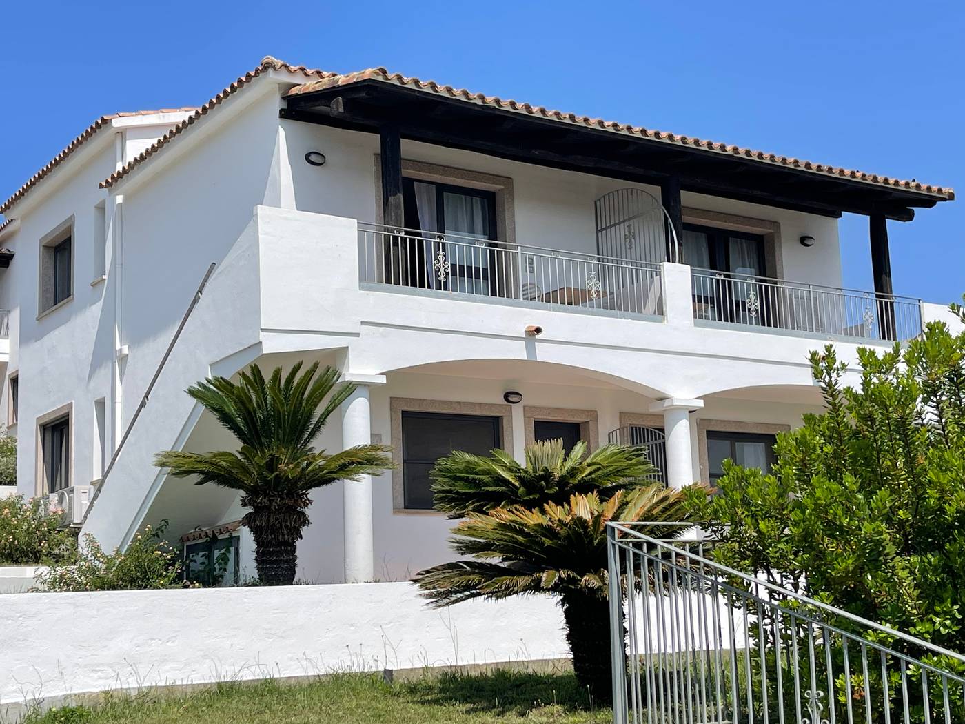 La-Smeraldina-Resort-General-view-11