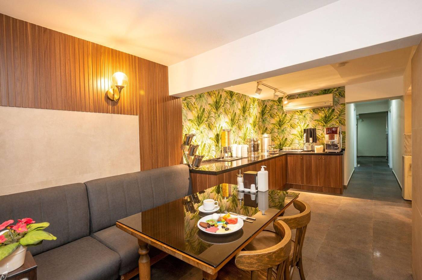 Melita-Restaurant-16