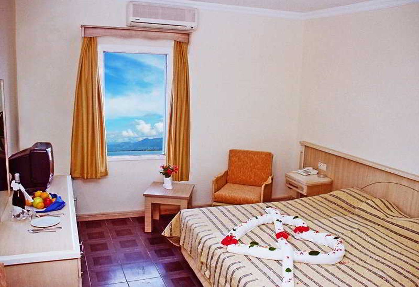 Club-Acacia-Hotel-Room-8