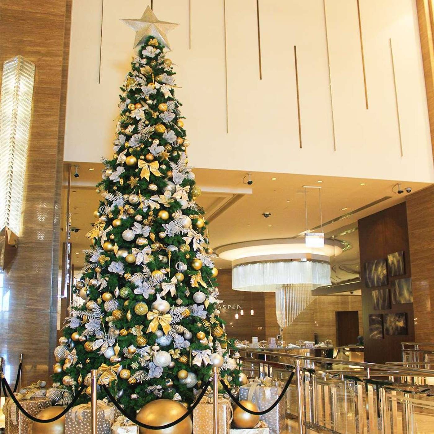 Hotel-Kempinski-Mall-Of-The-Emirate-Lobby-84